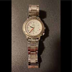 Timex Indiglo watch with alarm - needs battery